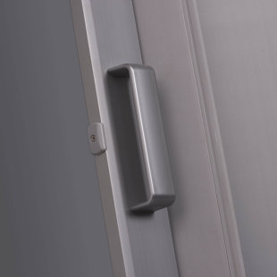 accordion door with lock